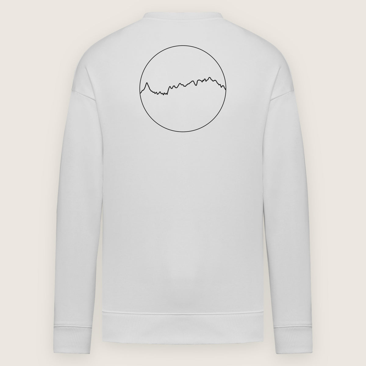 Sweat Les Alpes, blanc, de dos sur fond clair