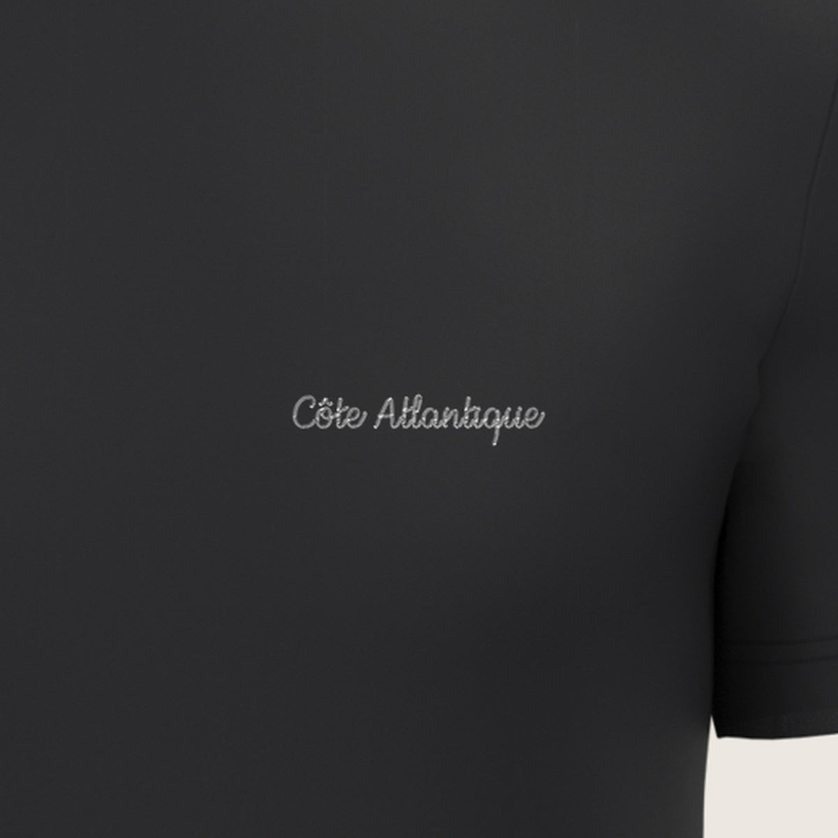 T-shirt Homme Côte Atlantique, noir, gros plan sur le nom en cordage côté cœur